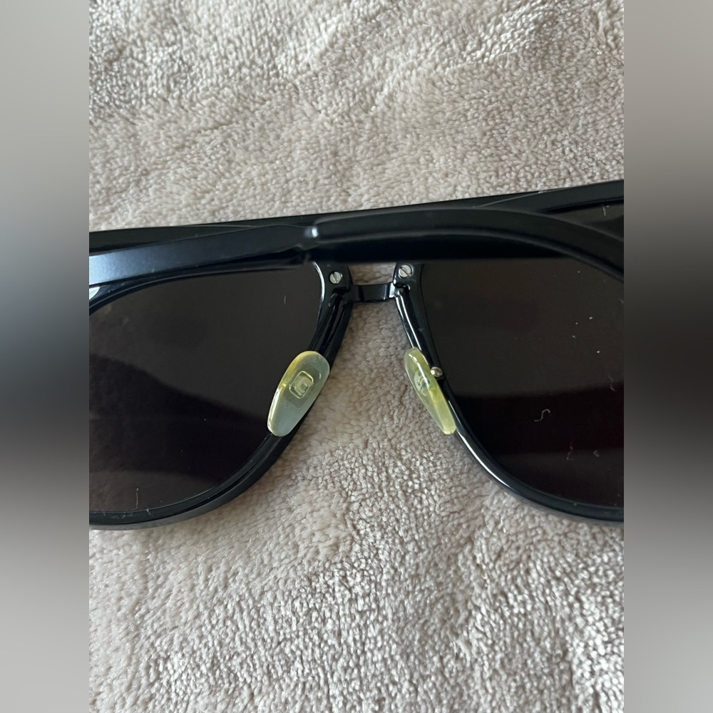 Carrera Classic Black Sunglasses with Case Excellent Condition - Picture 4 of 6